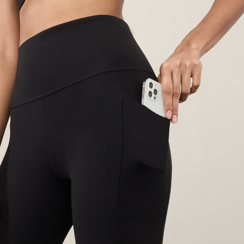 Athleta Stash Pocket Salutation Legging